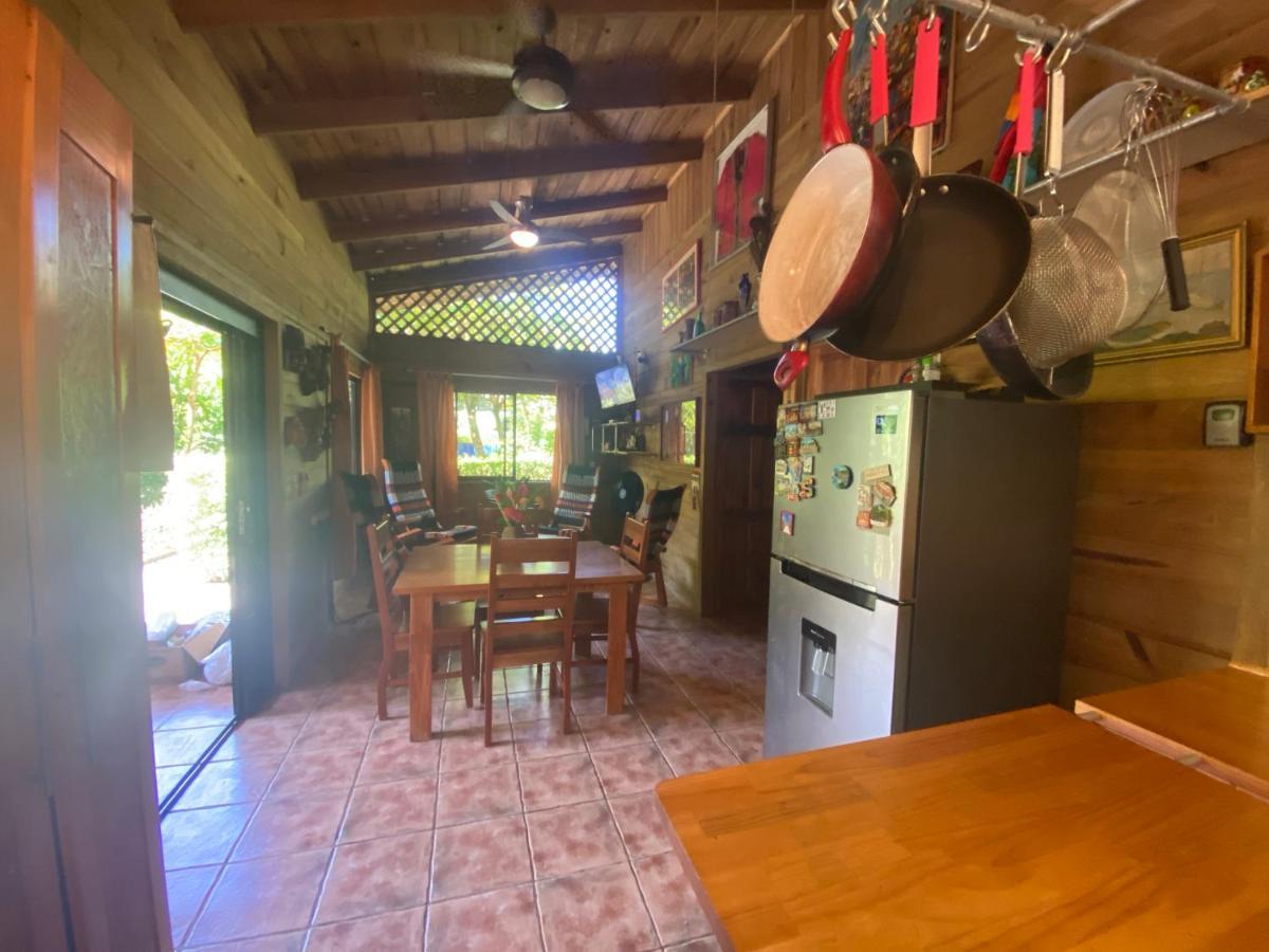Uvita Oasis Retreat With Villa Cabins And Apartment 外观 照片