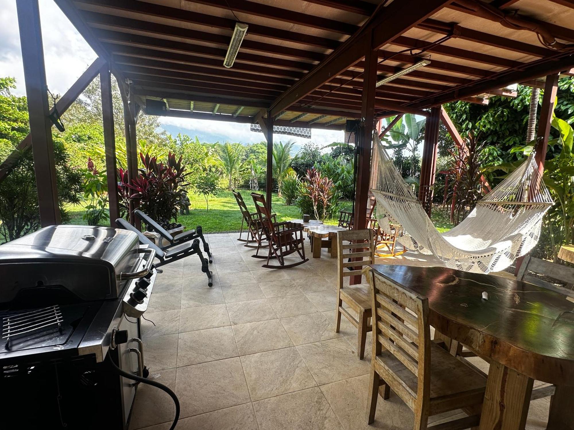 Uvita Oasis Retreat With Villa Cabins And Apartment 外观 照片
