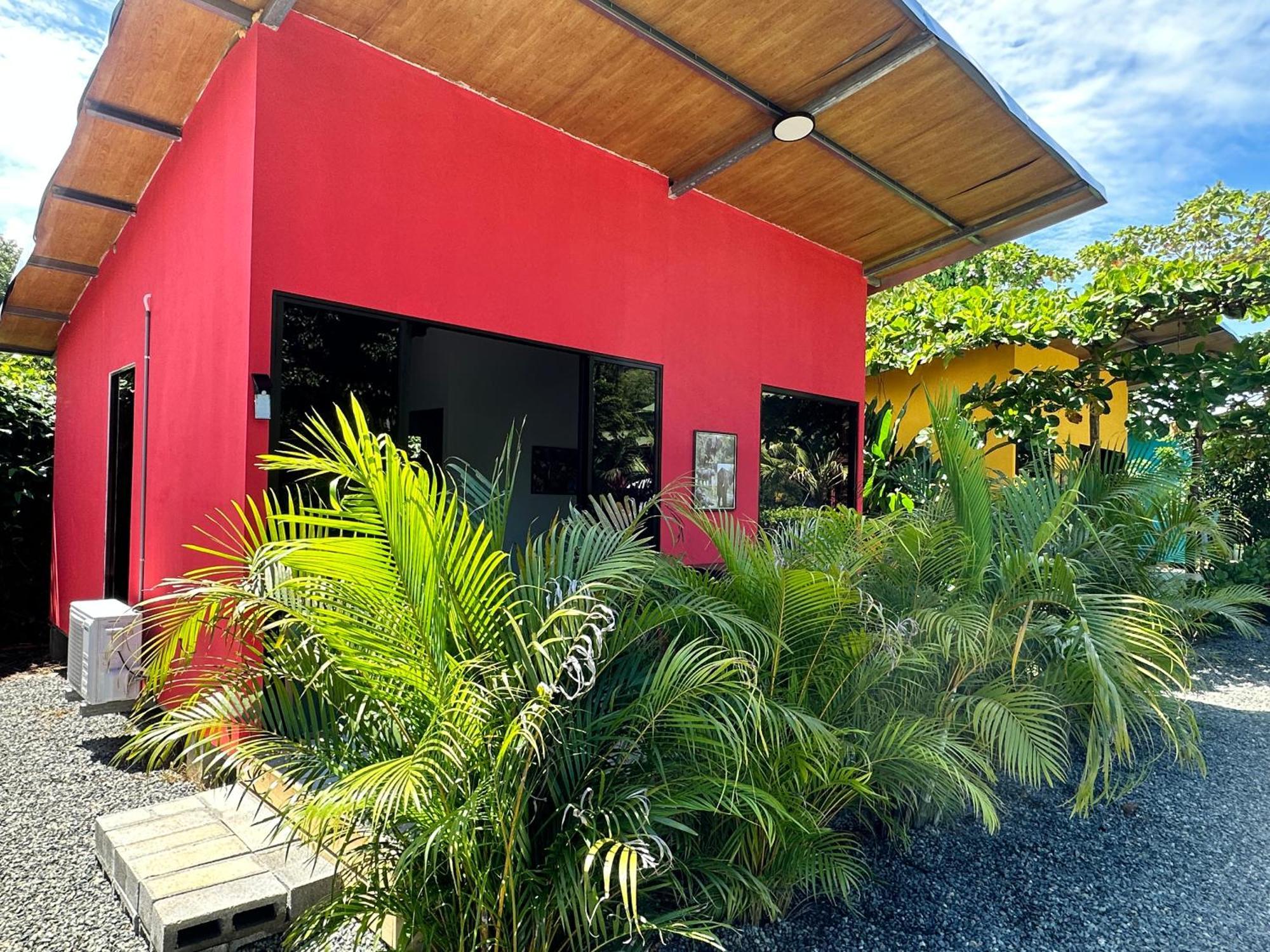 Uvita Oasis Retreat With Villa Cabins And Apartment 外观 照片