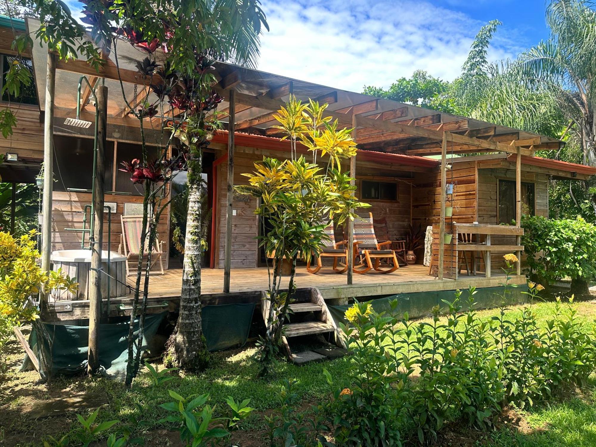 Uvita Oasis Retreat With Villa Cabins And Apartment 外观 照片